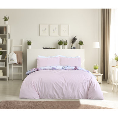 Quiles Polyester Floral Duvet Cover Set with Pillowcases Included