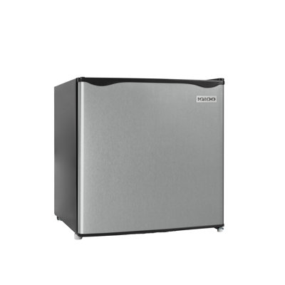 Igloo 1.6 Cu. Ft. Single Door Refrigerator with Freezer | Fridge.com