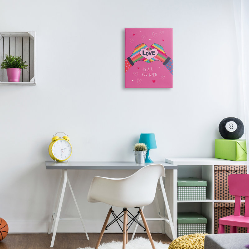 «Love is all phrase», art mural en forme de cœur arc-en-ciel XXL par Lisa Perry White, H 16 po x l 20 po, Toile tendue