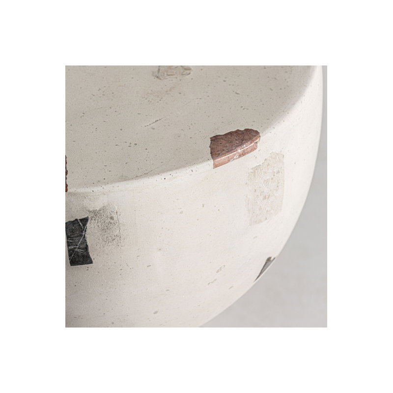 Massa Side Table