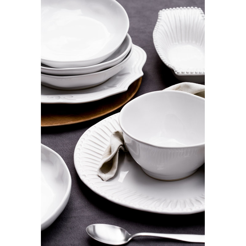 Forma Handmade Stoneware Dinnerware Set - Service for 4