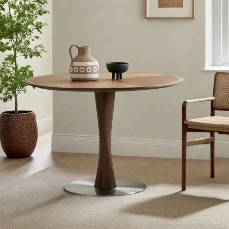 Medieval-style round dining table, Brown