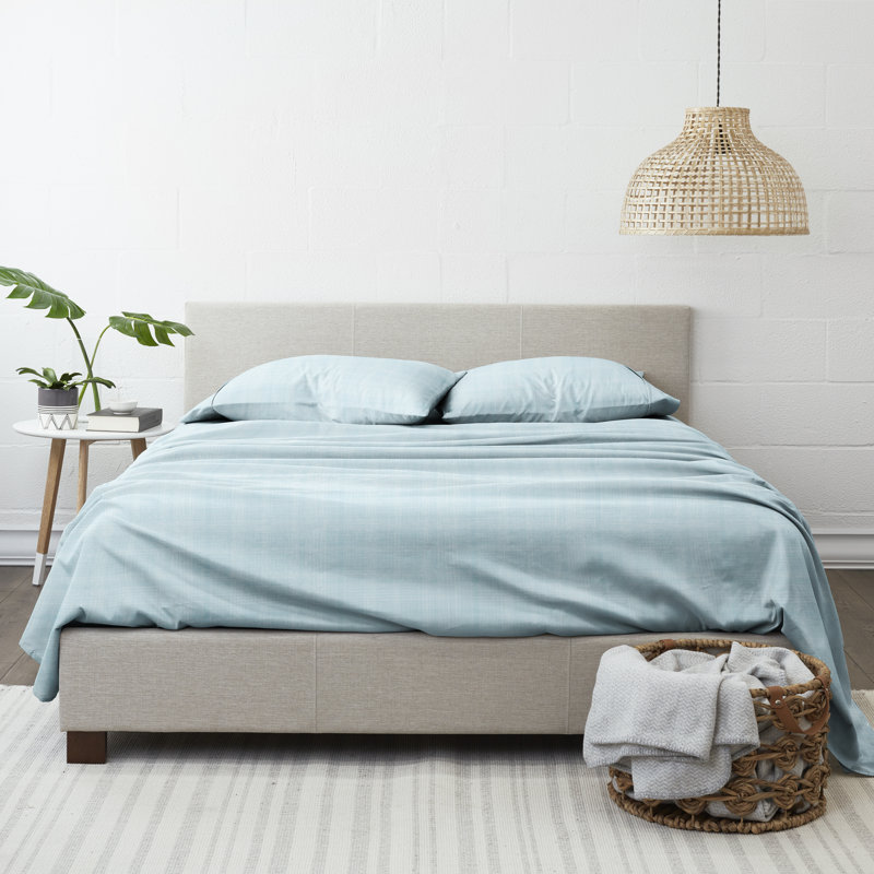 Aqua Twin Microfiber Wrinkle-Proof Bedding Set