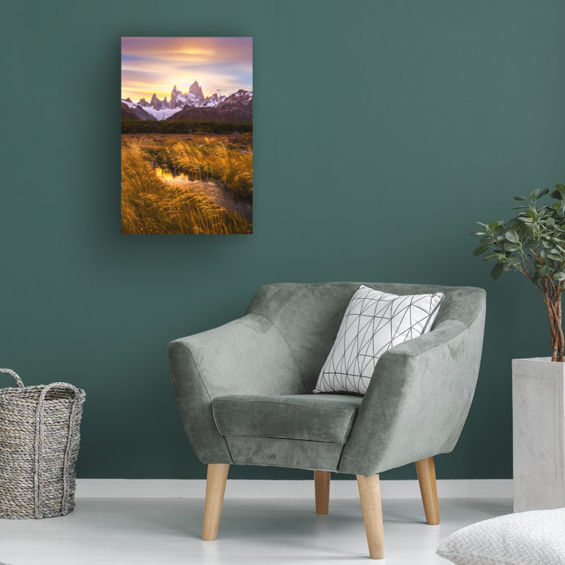 "Dianne Mao, Mt Fitz Roy, heure dorée" sur toile, H 47 po x l 30 po