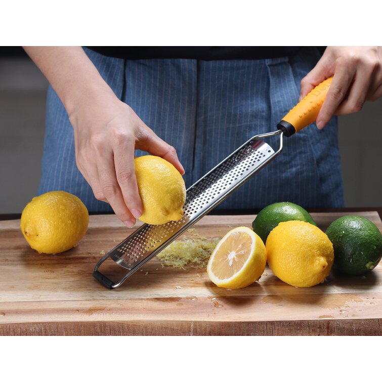 Lemon Zester & Cheese Grater, Professional Zesting Tool For Parmesan,  Citrus, Ginger, Nutmeg, Garlic, Chocolate, Fruits, Razor-sharp Stainless  Steel B