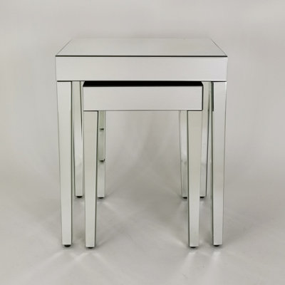 Quinnlynn Mirrored Glass Top Nesting Tables