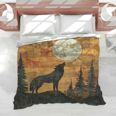 Wolf Silhouette Moonlight Comforter