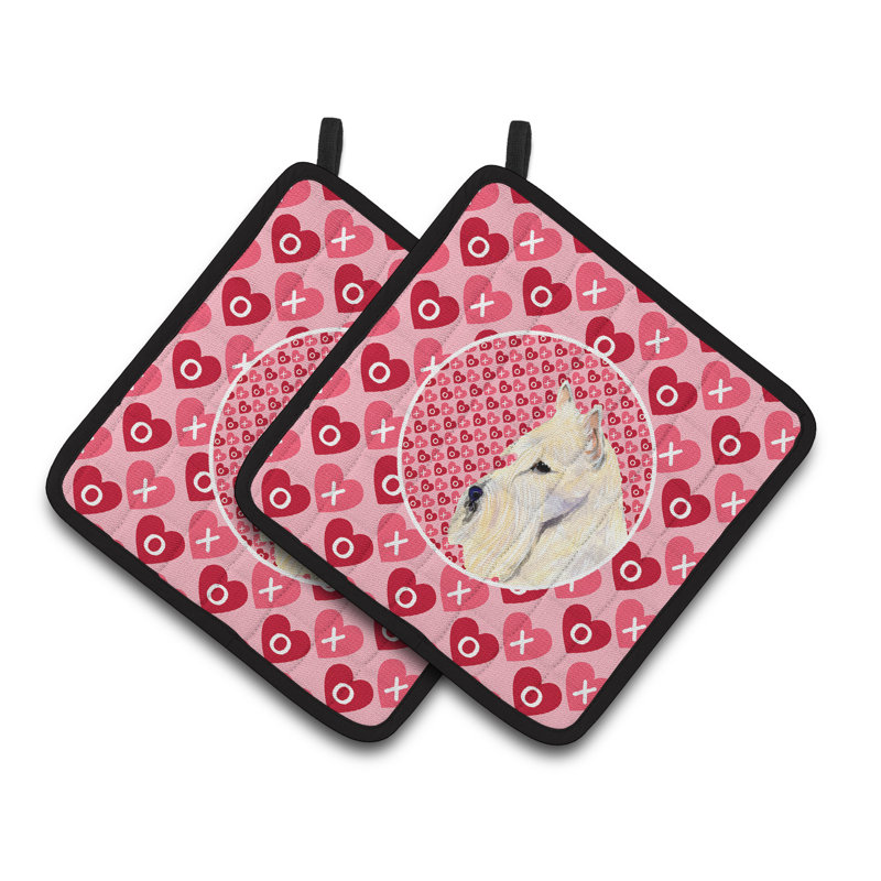 The Holiday Aisle® Polyester Potholder Set