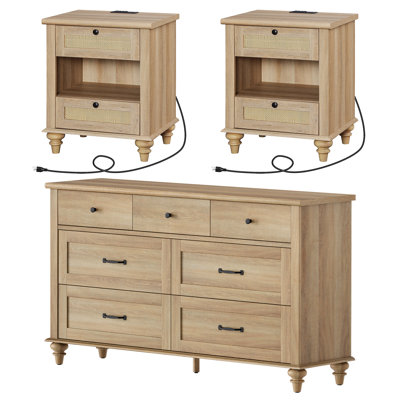 Estien 3 Piece Bedroom Set - Includes Bedroom 7 Drawer Dresser, Set Of 2 Bedside Tables With Charging Station & Rattan Drawer, 3 Piece Dresser And Nightstand Sets, Oak