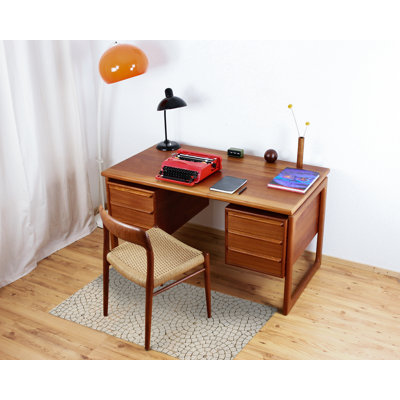 Nechemia Chair Mat