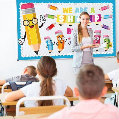 Ensemble de décorations de tableau d'affichage sur le thème du crayon, «We Are A Sharp Bunch», retour à l'école, décor de classe, étiquettes colorées avec découpes pour fournitures scolaires, de bibliothèque, de maison et de fête