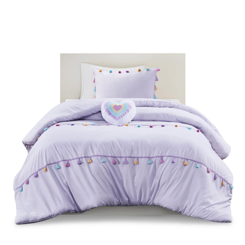 Édredon lavande avec pampilles amusantes et coussin décoratif en forme de cœur