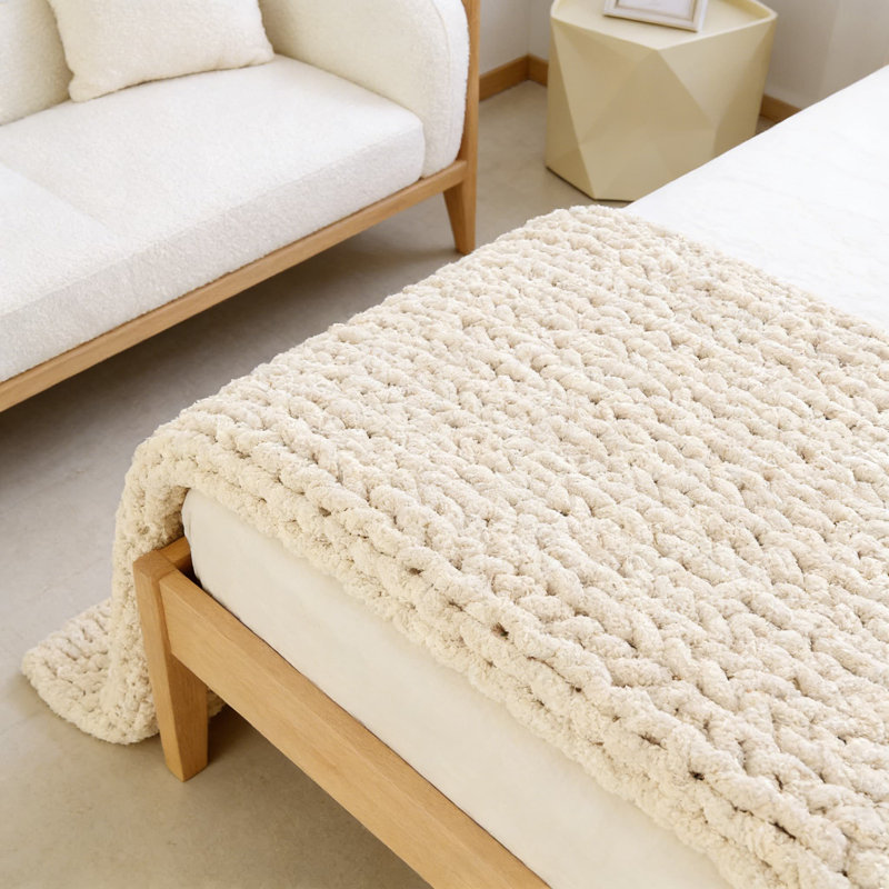 Jeté Chunky Knit Chenille, L 63 po x l 51 po, Crème