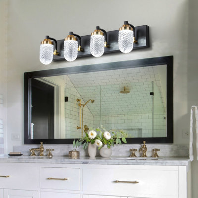 Éclairage pour salle de bain 4 lumières DEL Orenthal