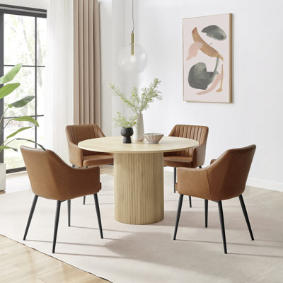Tamorion 4 - Person Dining Set