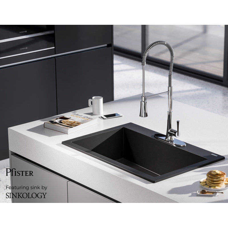 Robinet de cuisine à poignée simple pull down Zuri, Chrome poli