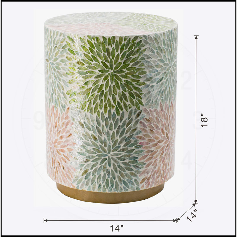 Le tabouret de jardin Capiz, une pièce décorative élégante et fonctionnelle pour les espaces intérieurs et extérieurs.