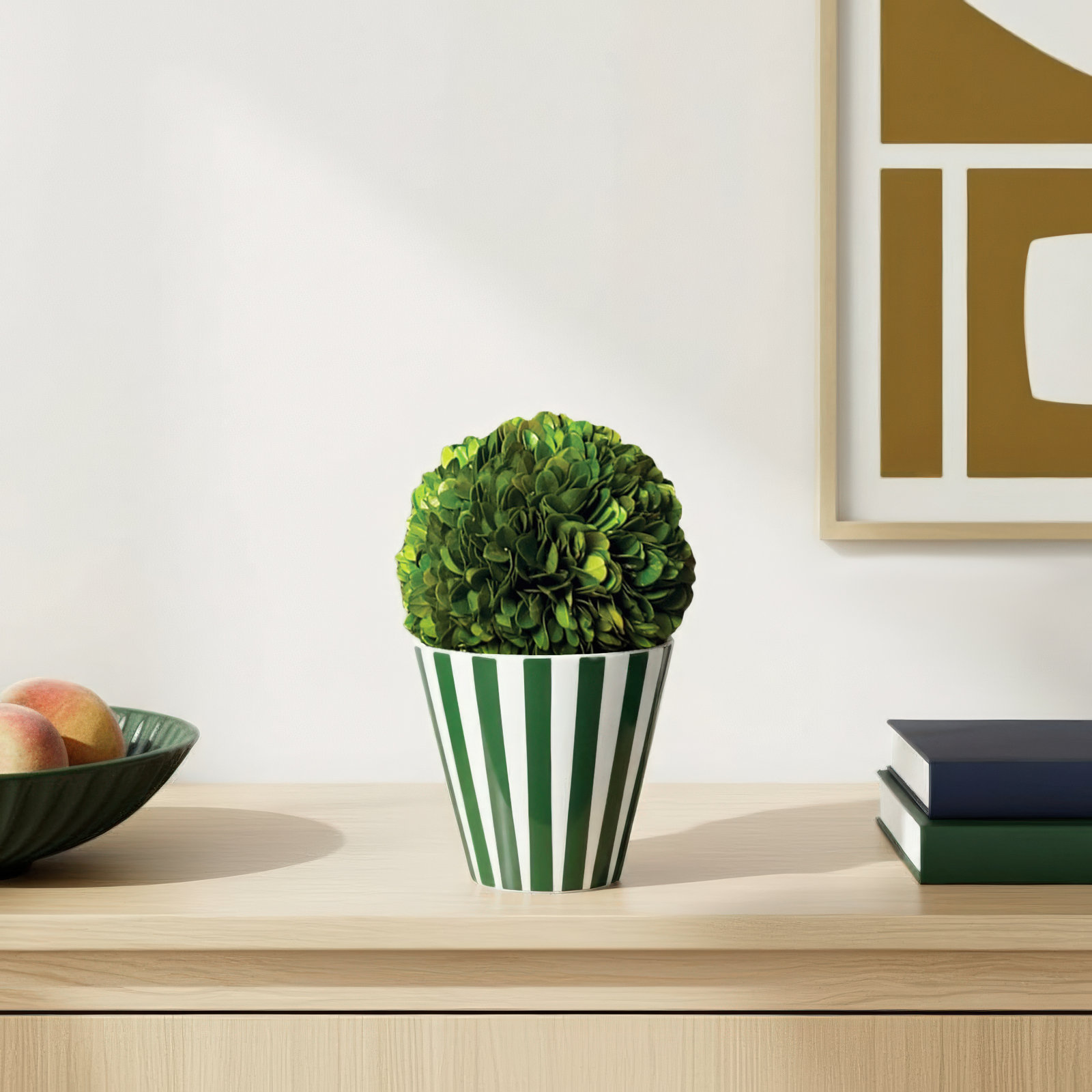 Alby Boxwood, 4" H X 4" W X 4" D