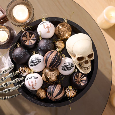 Kahea 21-Count Halloween Ball Ornaments