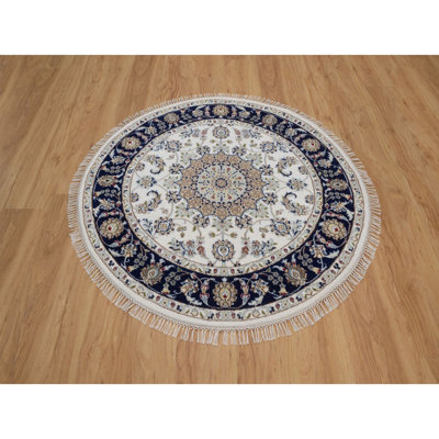 Tapis oriental rond noué à la main 4 pi 2 po x 4 pi 2 po en laine et soie Nain avec motif de médaillon floral, 250 KPSI