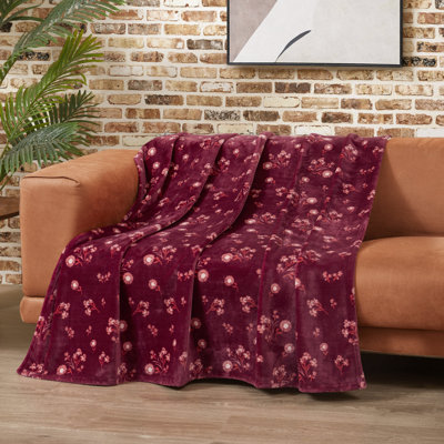 Lucky Brand Daisy Blankets