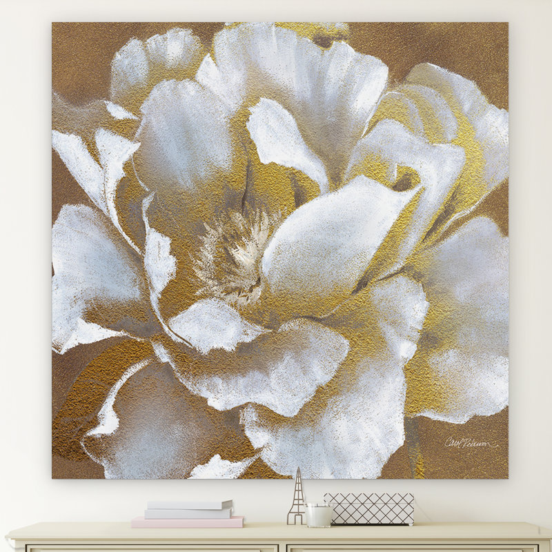 Golden Bloom II - impression sur toile, H 16 po X l 16 po x p 1,5 po