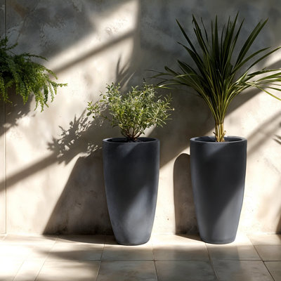  Grandes jardinières en béton patiné de 23,6 po de hauteur, pots de fleurs décoratifs d'intérieur et d'extérieur modernes, légers, résistants aux intempéries, sans soudure avec trou de drainage