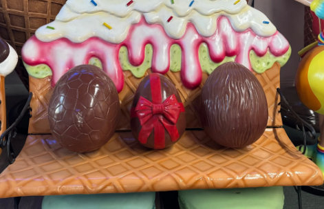 Crackle Chocolate Easter Egg Over Sized Statue