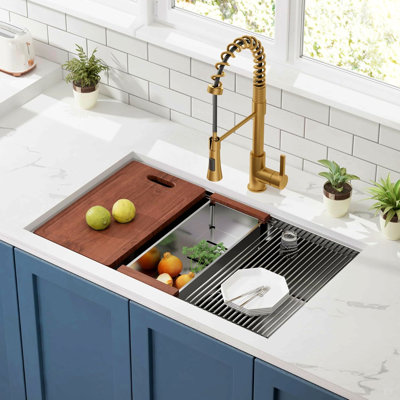 Évier de cuisine encastré 30 po - Évier de cuisine encastrable 30 po x 18 po en acier inoxydable de calibre 18, fait à la main R10 Rayon 10 po avec évier simple encastrable avec accessoires