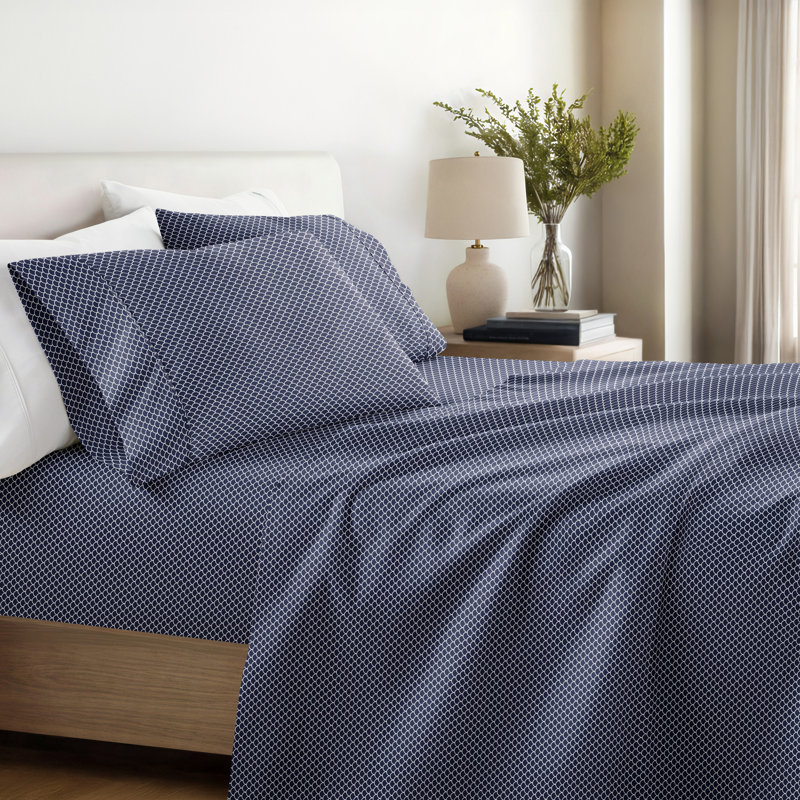 Ensemble de draps en microfibre Simply Soft ™, Très grand, Bleu marine, coquilles