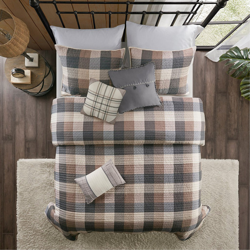6 Piece Printed Herringbone Quilt Set With Throw Pillows Neutral Full/Queen, Full/Queen Quilt + 5 Additional Pieces, Orange