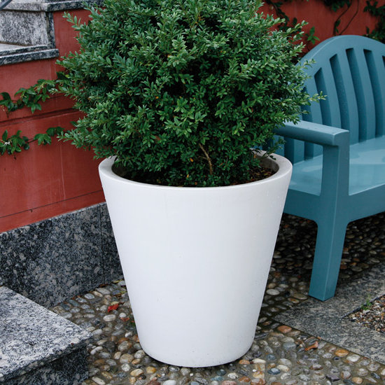 Newpot Planter, 19.75" H x 12" W x 12" D