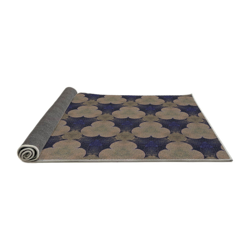 Tapis bleu, Rond 8 pi