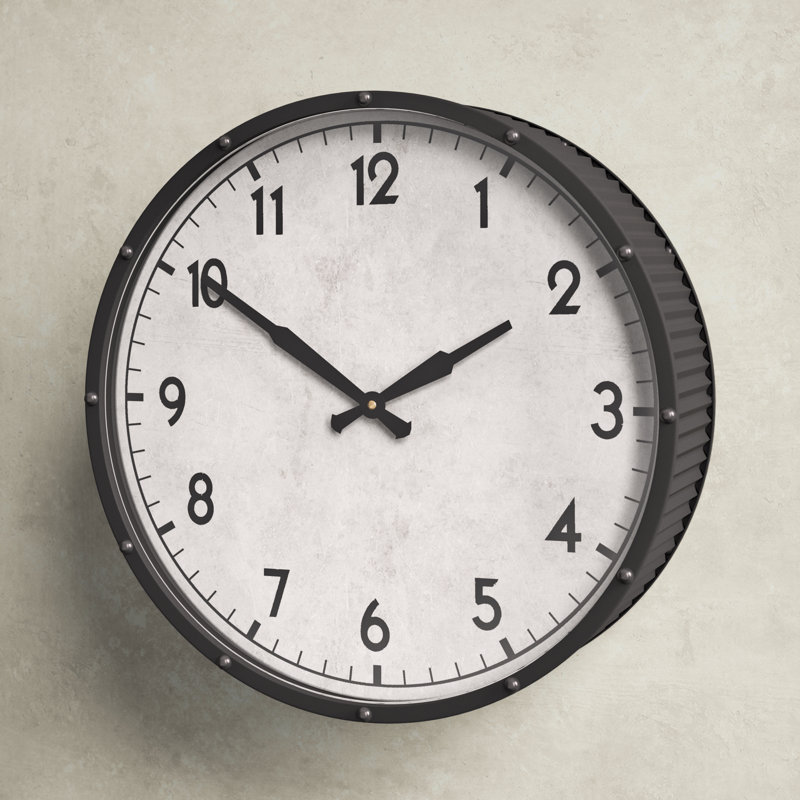 Blissfield 22'' Metal Wall Clock