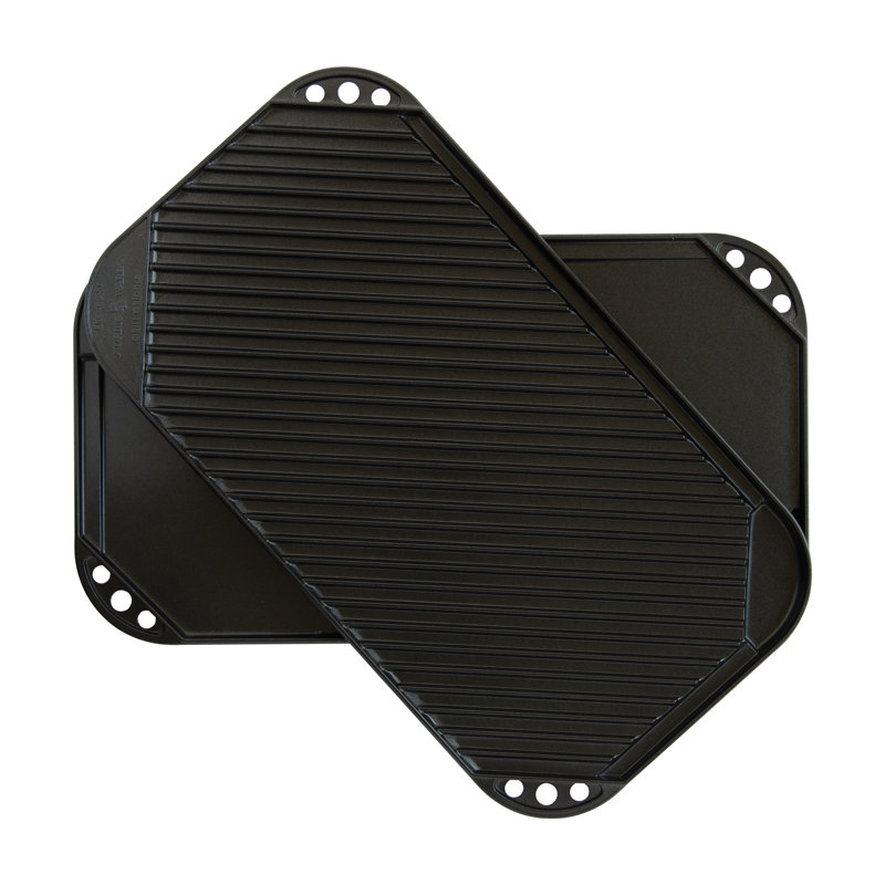 Nordic Ware Pro Cast Traditions 19.25 in. Aluminum Non-Stick Reversible Grill and Griddle Pan