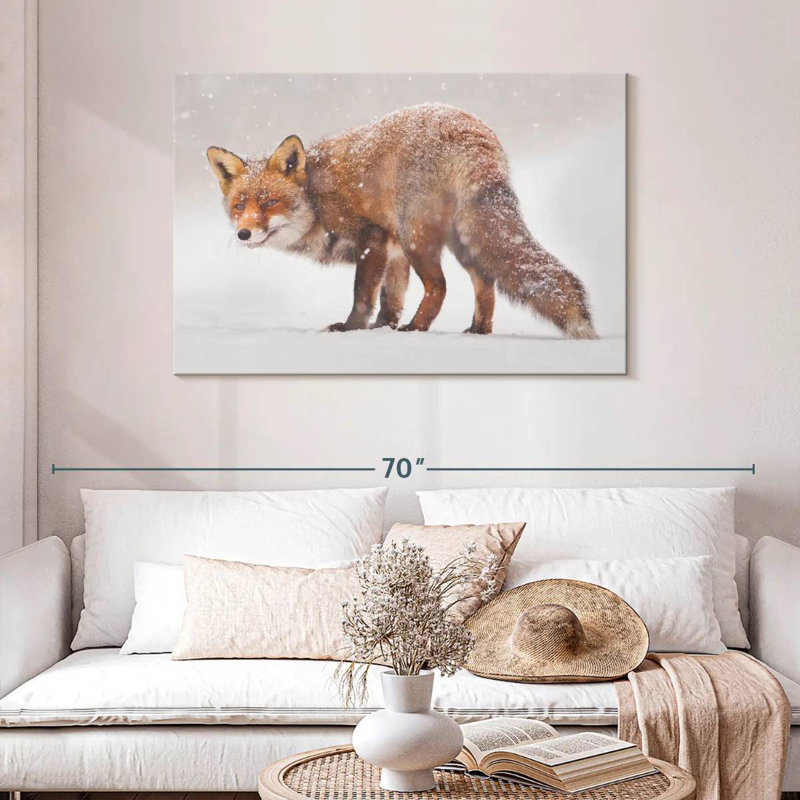Brampt Snow Fox, 30" H x 45" W