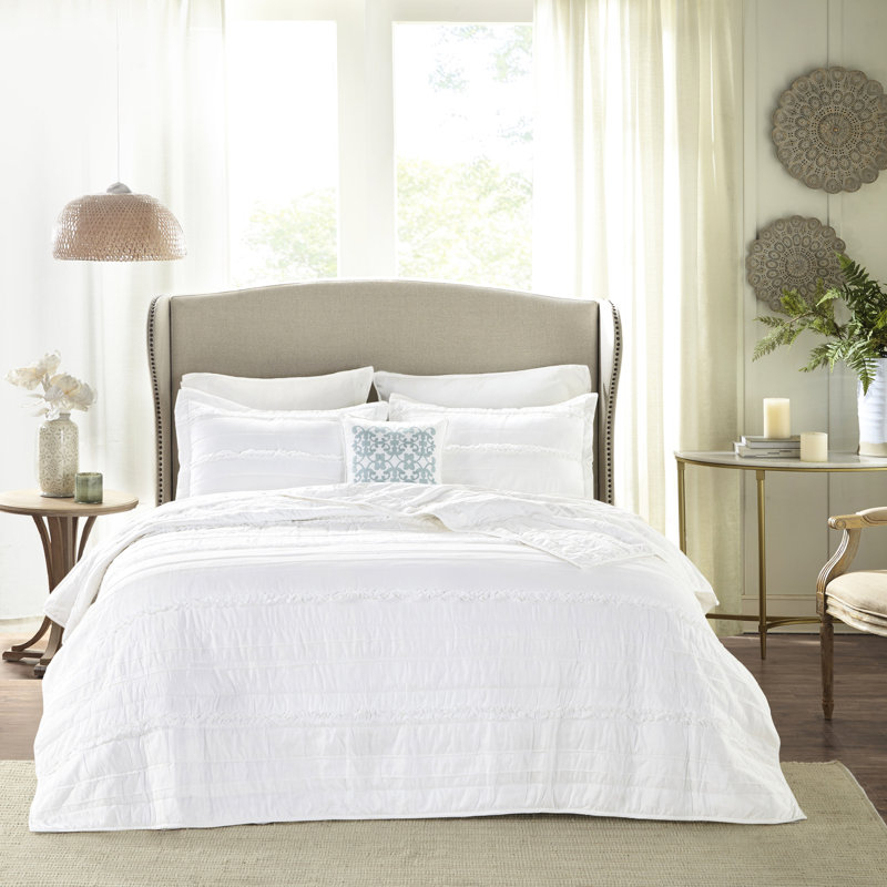 4 pièces de courtepointe en blanc pour très grand / très grand - volant, mélange de coton avec coussin brodé à volants, 90% décoratif