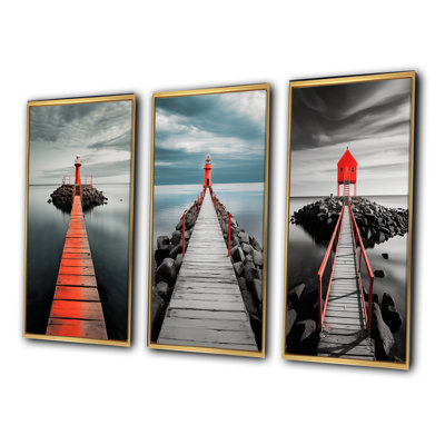 «Coastal Pier Reflections», 3 pièces sur toile