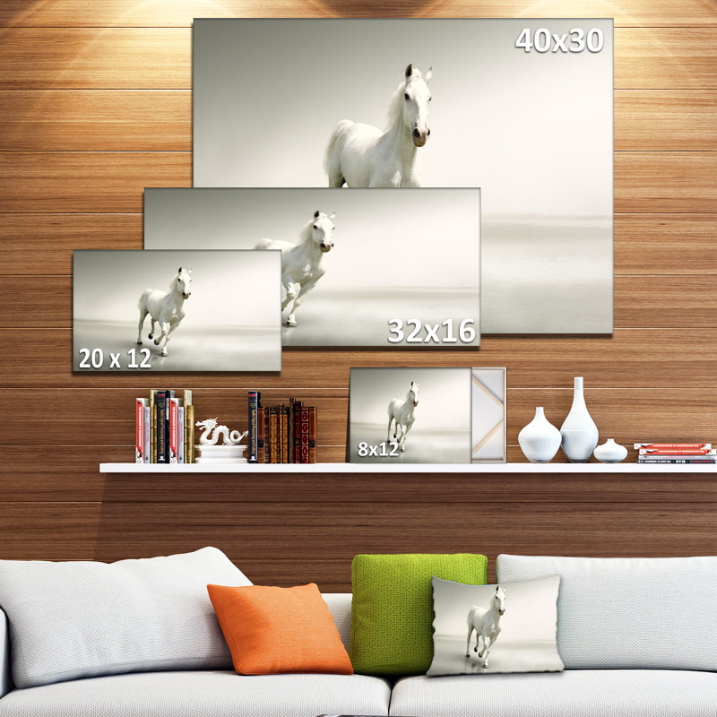 Magnifique cheval blanc qui court - impression sur toile tendue, H 16 po x l 32 po