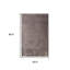 Tapis à poils longs taupe résistant aux taches