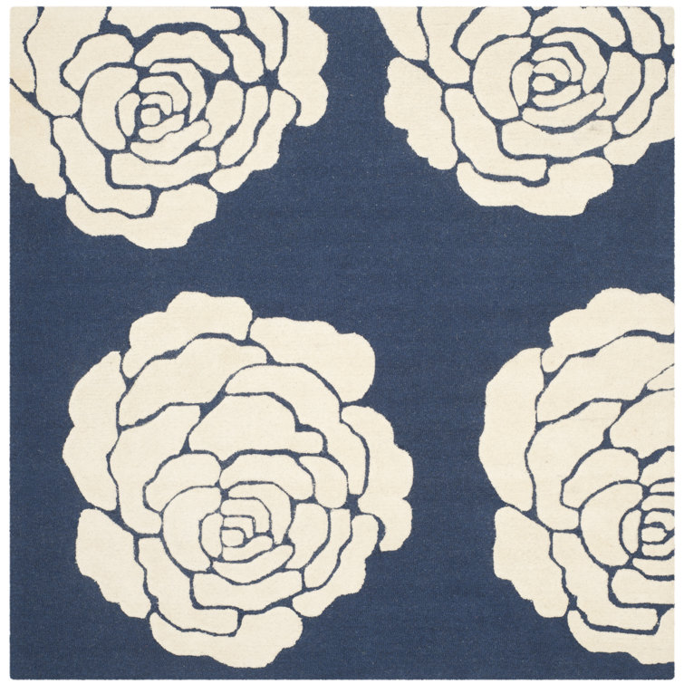 Cannen Hand Tufted Wool Floral Rug
