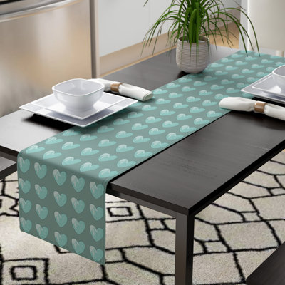 Mccants Hearts Table Runner