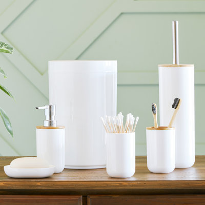 Ensemble d'accessoires de salle de bain 6 pièces Kuniaki - Ensemble complet avec brosse de toilette, poubelle, pompe à savon, porte-savon, porte-brosse à dents et tasse