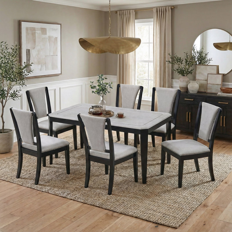 Ensemble de salle à manger 7 pièces avec table en bois d'hévéa et chaises à garniture cloutée, 7 pièces : table, 6 chaises
