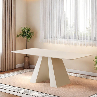 Table de style moderne moderne et simple