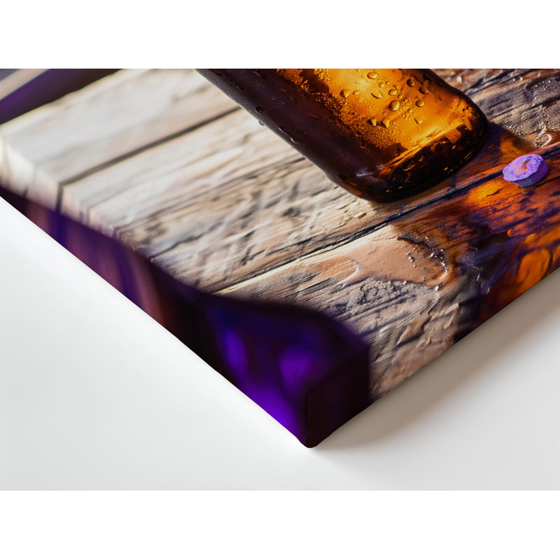 Toile, gros plan sur une bouteille de bière Corona, scintillant sur une table rustique en bois, H 20 po x l 20 po