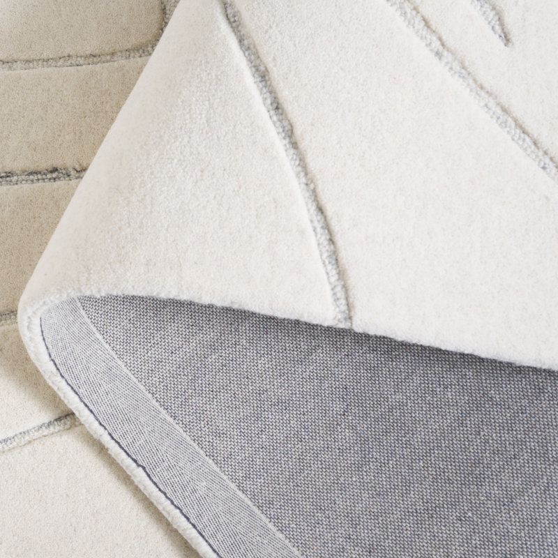 Giard Area Rug, Rectangle 5' x 8'