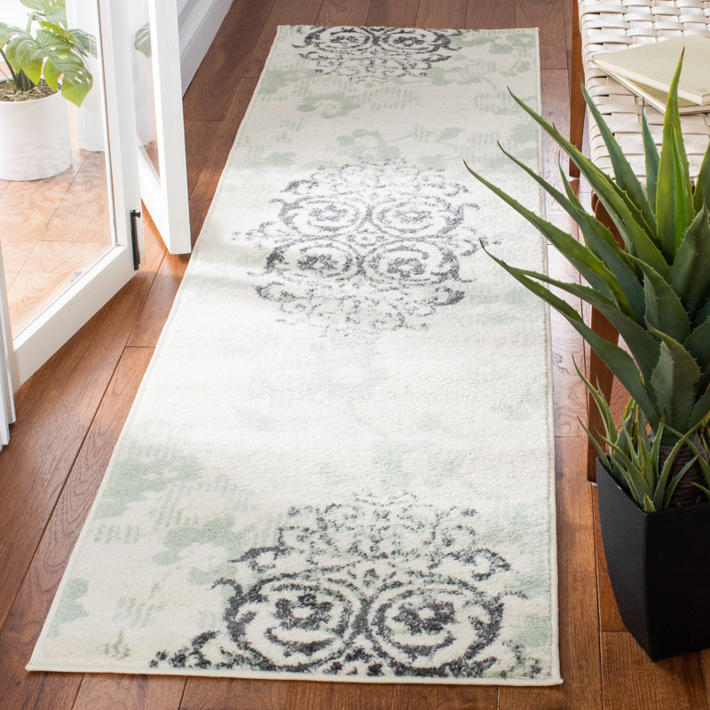 Agathla Ivory/Green/Black Area Rug, Runner 2'2" x 9'