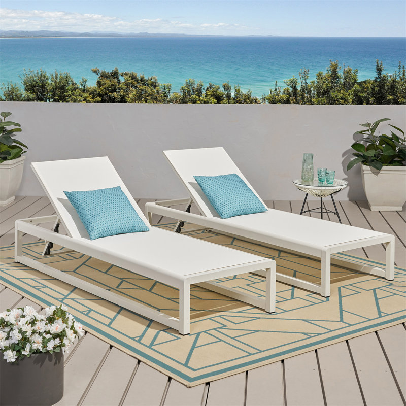 Modesta Chaise Lounge, White