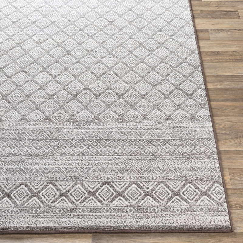 Amee Geometric Indoor Rug, Runner 2'7" x 7'10"